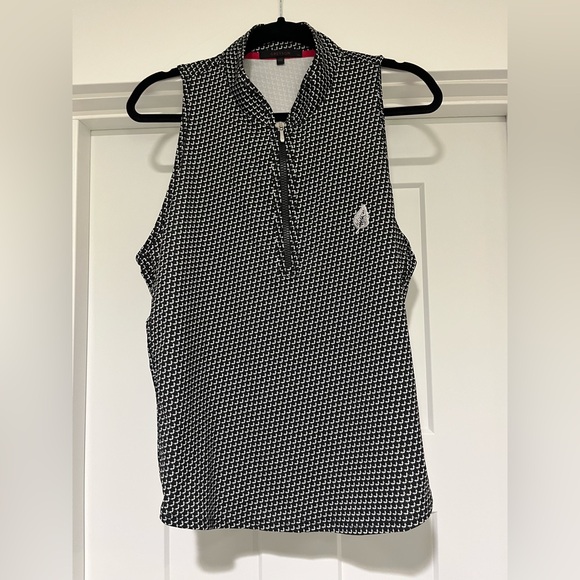 Greyson Tops - Greyson Black/White Patterned Golf Tank Top. XL.